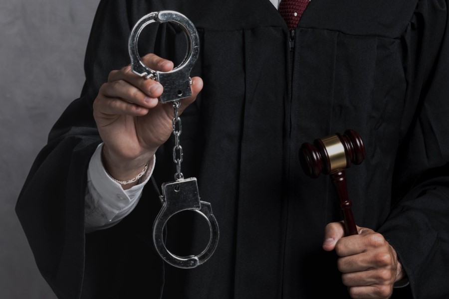 Що таке кримінальна відповідальність